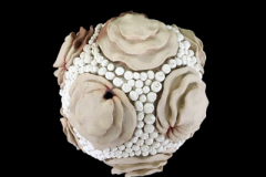 Quarts-y-Gluones-medidas-46-x-46-x-46-cm-1